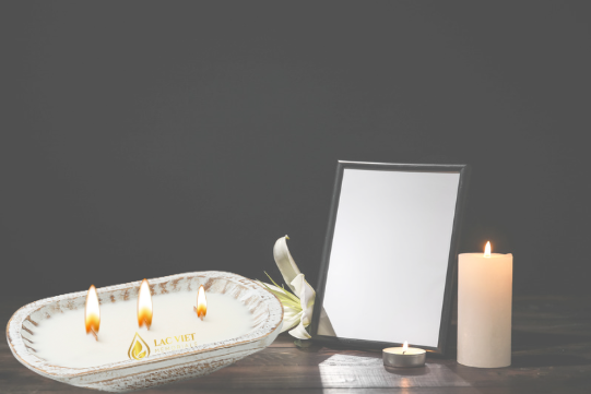 Memorial Wooden Dough Bowl Candle – 3 Wick