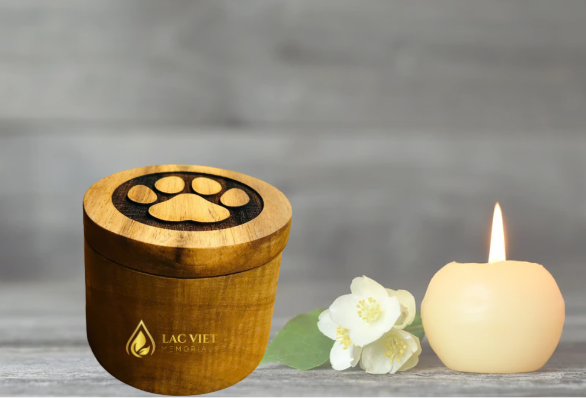 Wooden Pet Paw Memorial Urn